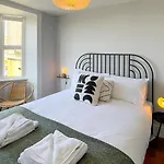 Old Town Trinity Apt No 4 By Adliv